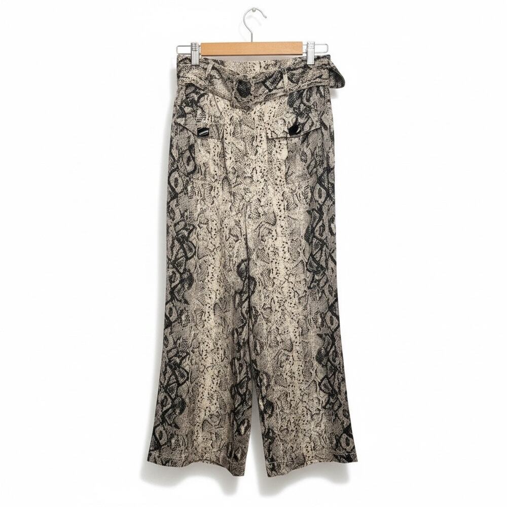 Moon River Snakeskin Print Pants with Belt – NWT – Size M